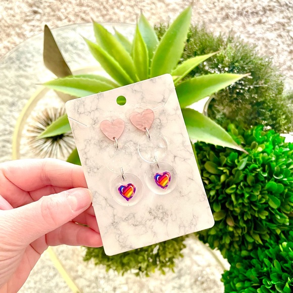 Lisa Frank Heart Earrings - Picture 4 of 5